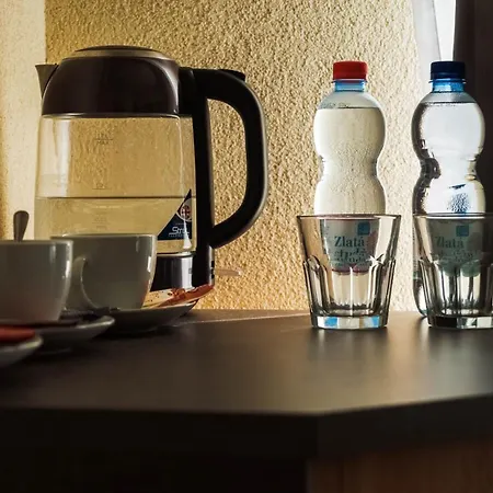 Sergjuli Plavecky Stvrtok