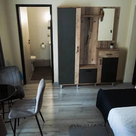 Sergjuli Pensjonat Plavecky Stvrtok