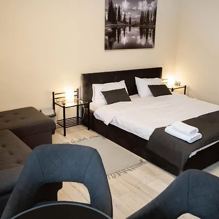 Boutique Sergjuli Plavecky Stvrtok